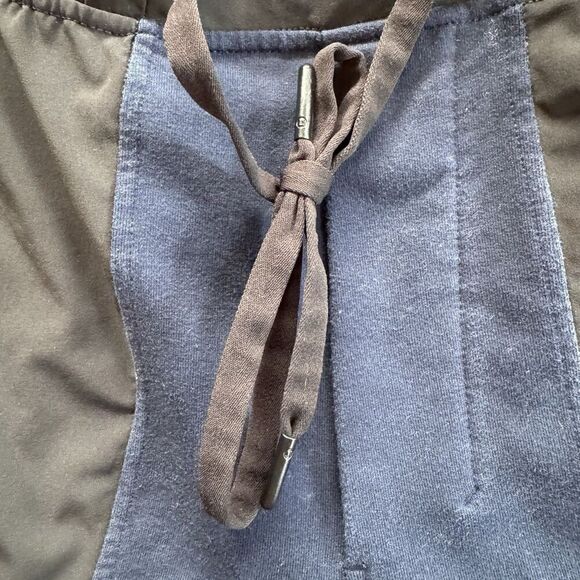 Lululemon Shorts Mens Large City Commute Sweat French Terry Black Blue Run Gym - Picture 4 of 8